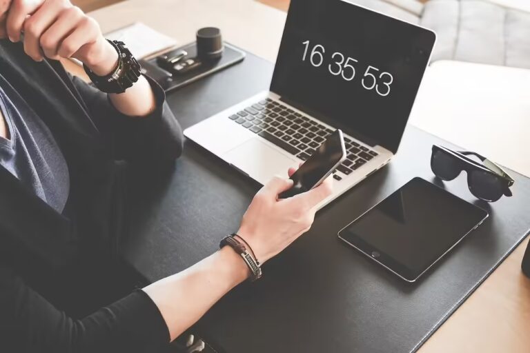 home office 1867759 1280 jpg webp
