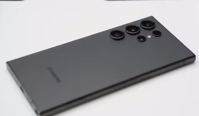 Samsung Galaxy S24 recenzija i detalji – Vrijedi li kupiti? 1 Samsung Galaxy S24 recenzija i detalji – Vrijedi li kupiti?