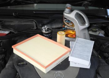 RECENZIJE AUTOMOBILA: VAŽNOST I UTJECAJ NA POTROŠAČE