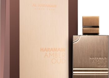 Amber Oud Gold Edition: Monokromatski svijet elegancije