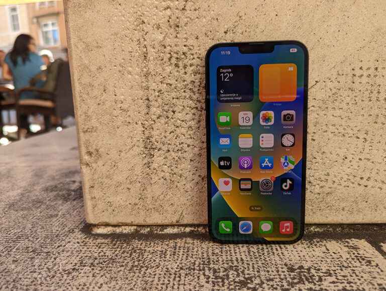 apple iphone 14 plus recenzija