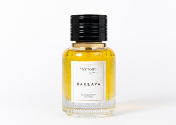 Baklava Extrait de Parfum Azha Perfumes: Kompleksan orientalno-nutni parfem koji neće tešiti, ali će te zabaviti