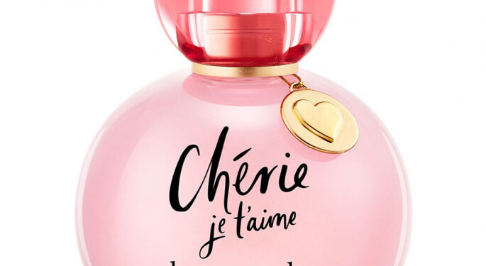 Chérie Je T'Aime Kate Spade: Romantični Miris za Žene koji Očarava 1 Chérie Je T’Aime Kate Spade: Romantični Miris za Žene koji Očarava