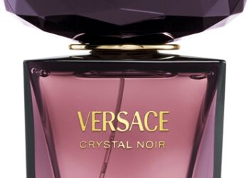 Crystal Noir Versace for women: A Deep Dive into the Scent