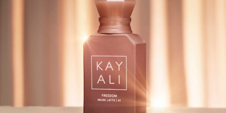 Freedom Musk Latte | 41 Eau de Parfum Kayali Fragrances – Enchanting Oriental Woody Notes 1 Freedom Musk Latte | 41 Eau de Parfum Kayali Fragrances – Enchanting Oriental Woody Notes