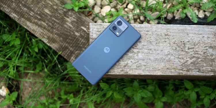 Motorola Edge 30 Fusion recenzija