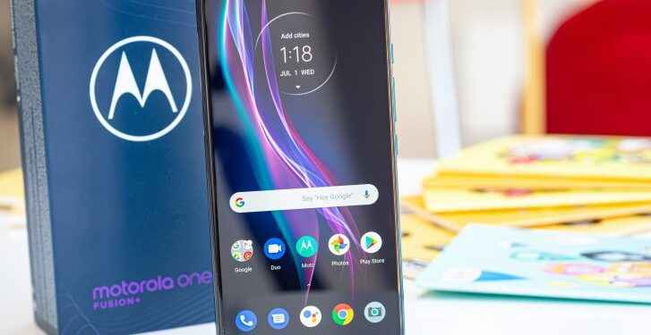 Motorola One Fusion+ recenzija
