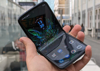 Motorola Razr 2022 recenzija