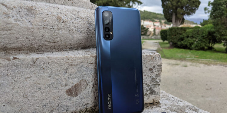 Realme 7: naslov recenzije – Recenzije.com.hr – Samo provjerena iskustva