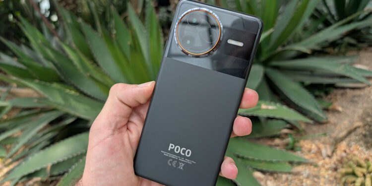 Recenzija Poco F7 Ultra: vrhunski mobitel s izvanrednim performansama i naprednim značajkama 1 Recenzija Poco F7 Ultra: vrhunski mobitel s izvanrednim performansama i naprednim značajkama