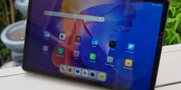 Recenzija Xiaomi Redmi Pad 2: najbolji tableti za multimediju u 2026. godini