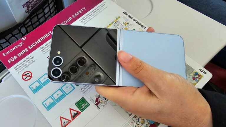 samsung galaxy z flip6 recenzija je li ovo najbolji preklopni telefon 2024