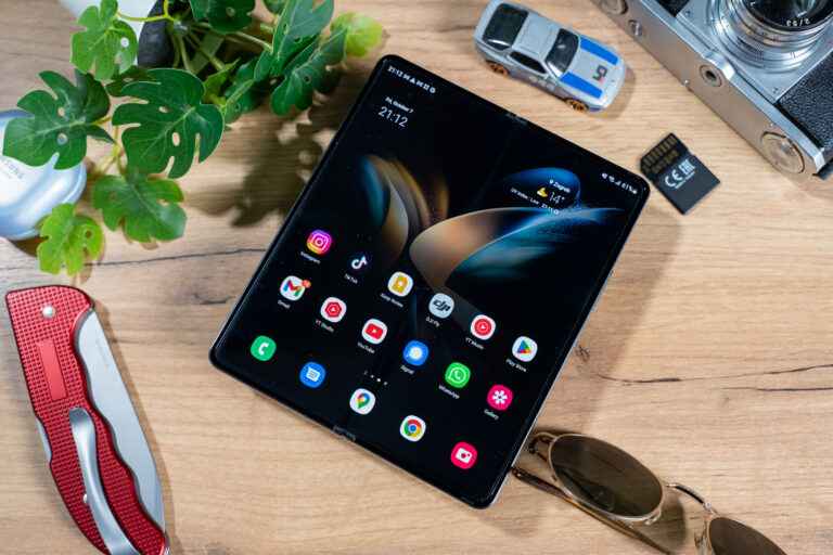 samsung galaxy z fold4 recenzija