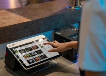 static photos 1773605089