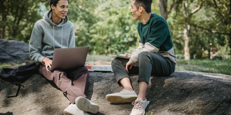 Hisense U7SG – sjajan mini‑LED televizor, ali još uvijek ne kupujte 1 static photos 1774360059