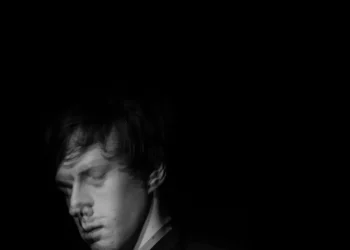 static photos 1774587996