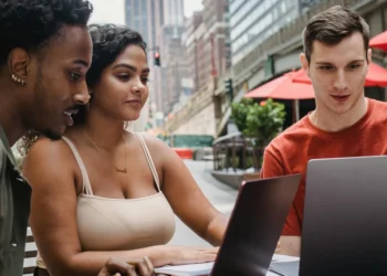 static photos 1775338919