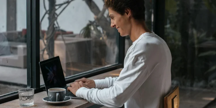 static photos 1776307090