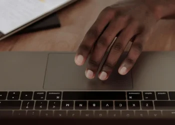 static photos 1776645423