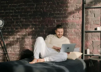 static photos 1776697833