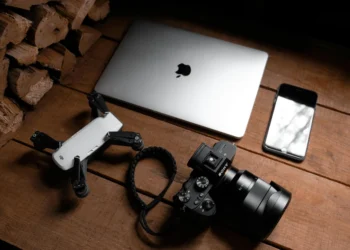 static photos 1776700535