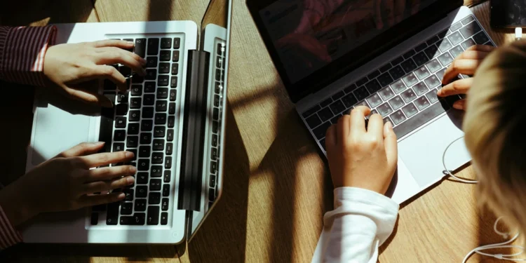 static photos 1776708561