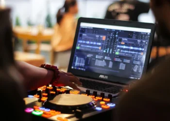 static photos 1777048461