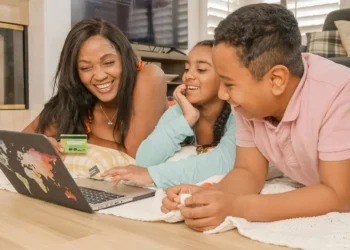 static photos 1777150707