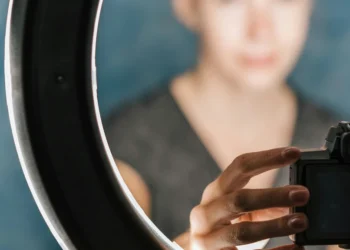 static photos 1777309353